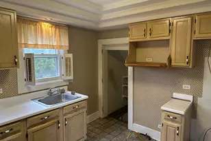 417 N Van Buren St, Batavia, IL 60510 - Photo 11