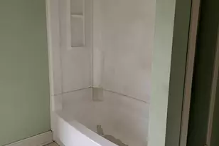 417 N Van Buren St, Batavia, IL 60510 - Photo 17