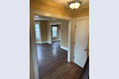 417 N Van Buren Street, Batavia, IL 60510 - Photo 7