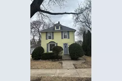 417 N Van Buren Street, Batavia, IL 60510 - Photo 1