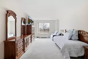 6933 N Kedzie Ave, Chicago, IL 60645 - Photo 13