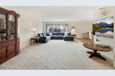 6933 N Kedzie Avenue #202, Chicago, IL 60645 - Photo 3