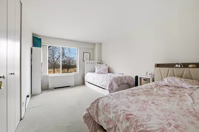 6933 N Kedzie Avenue #202, Chicago, IL 60645 - Photo 11