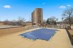 6933 N Kedzie Ave, Chicago, IL 60645 - Photo 17