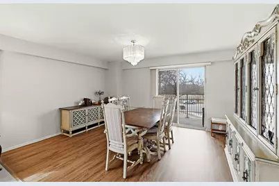 6933 N Kedzie Avenue #202, Chicago, IL 60645 - Photo 5