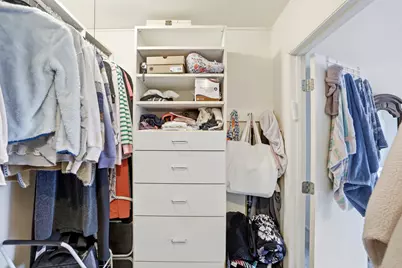 6933 N Kedzie Avenue #202, Chicago, IL 60645 - Photo 15