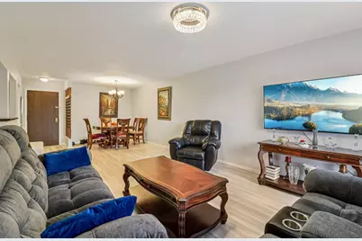 3300 N Carriageway Drive #309, Arlington Heights, IL 60004 - Photo 5