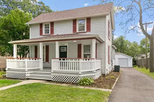 1525 Burr Oak Rd, Homewood, IL 60430 - Photo 1