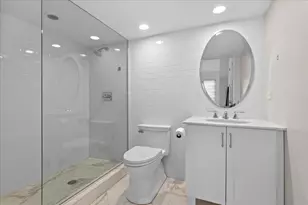 [Address not provided], Wilmette, IL 60091 - Photo 41