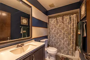 41W461 Burlington Rd, Saint Charles, IL 60175 - Photo 19