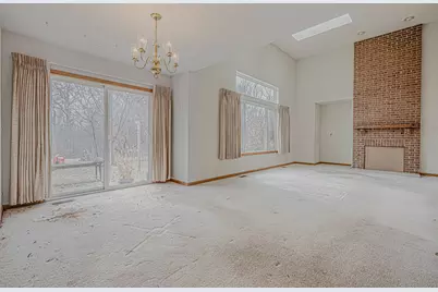 1367 S Elder Lane, Waukegan, IL 60085 - Photo 5