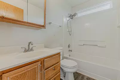 1367 S Elder Lane, Waukegan, IL 60085 - Photo 17