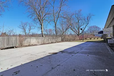 995 Norman Avenue, Gurnee, IL 60031 - Photo 37
