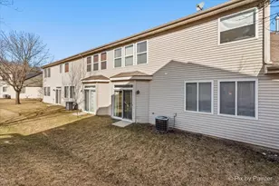 6421 Cherrywood Ct, Fox Lake, IL 60020 - Photo 23