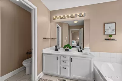 6421 Cherrywood Court, Fox Lake, IL 60020 - Photo 19