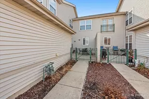6421 Cherrywood Ct, Fox Lake, IL 60020 - Photo 1