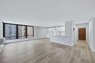 5740 N Sheridan Rd, Chicago, IL 60660 - Photo 3