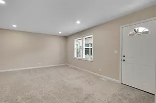 [Address not provided], Bloomingdale, IL 60108 - Photo 3