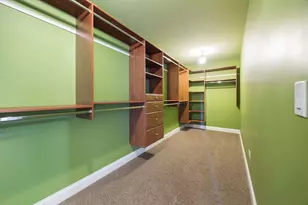 408 N White Deer Trail, Vernon Hills, IL 60061 - Photo 25