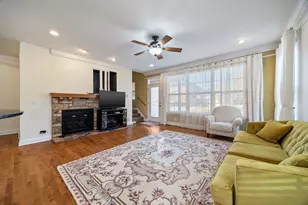 408 N White Deer Trail, Vernon Hills, IL 60061 - Photo 13