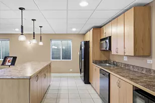 408 N White Deer Trail, Vernon Hills, IL 60061 - Photo 35