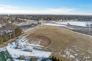 3111 Landore Dr, Naperville, IL 60564 - Photo 39