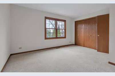 3702 Biscayne Road, McHenry, IL 60050 - Photo 13