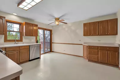 3702 Biscayne Road, McHenry, IL 60050 - Photo 9