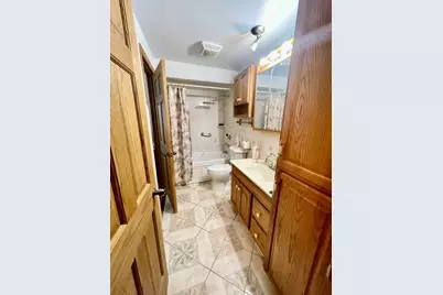 2970 W Nelson Street, Chicago, IL 60618 - Photo 17