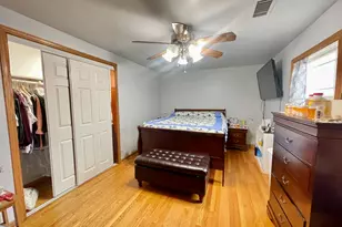 2970 W Nelson St, Chicago, IL 60618 - Photo 15