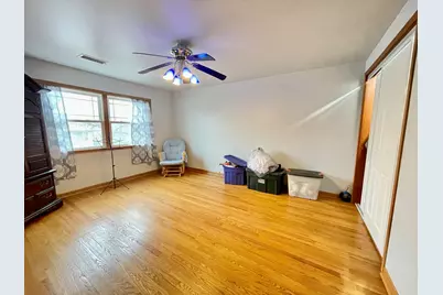 2970 W Nelson Street, Chicago, IL 60618 - Photo 19