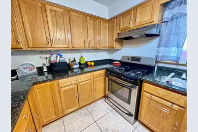 2970 W Nelson Street, Chicago, IL 60618 - Photo 5