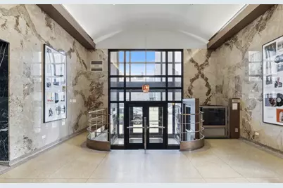 320 E 21st Street #404, Chicago, IL 60616 - Photo 3