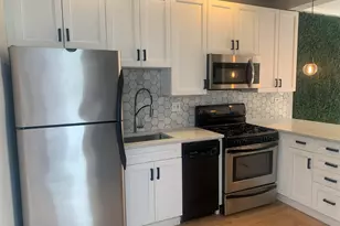 [Address not provided], Chicago, IL 60613 - Photo 5