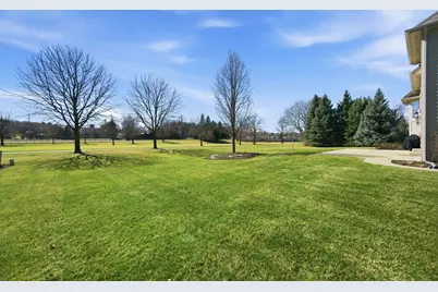 121 Boulder Drive, Lake in the Hills, IL 60156 - Photo 41