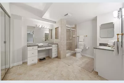 121 Boulder Drive, Lake in the Hills, IL 60156 - Photo 39