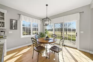 121 Boulder Dr, Lake in the Hills, IL 60156 - Photo 17