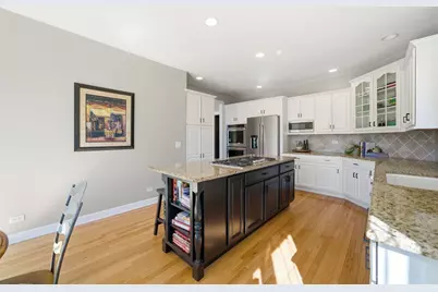 121 Boulder Drive, Lake in the Hills, IL 60156 - Photo 15