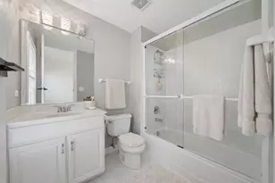 121 Boulder Dr, Lake in the Hills, IL 60156 - Photo 29