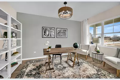 [Address not provided], Elgin, IL 60124 - Photo 3