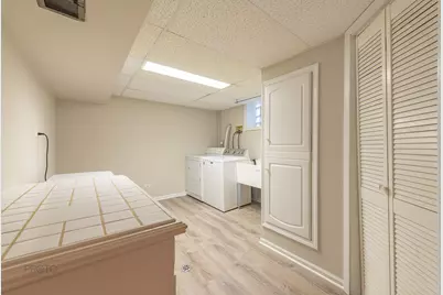 1634 N 74th Court, Elmwood Park, IL 60707 - Photo 35