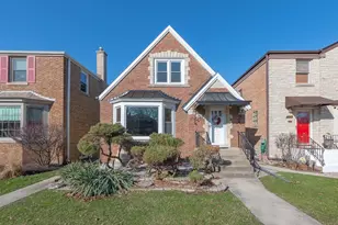 1634 N 74th Ct, Elmwood Park, IL 60707 - Photo 1