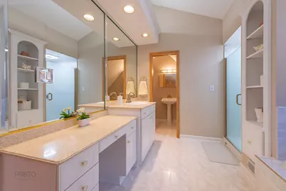 1634 N 74th Court, Elmwood Park, IL 60707 - Photo 23