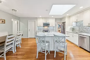 1520 Yorkshire Dr, Hanover Park, IL 60133 - Photo 11