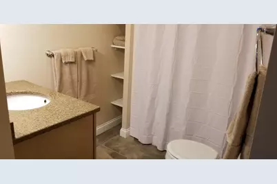 1045 Marquette Street #2, Lasalle, IL 61301 - Photo 11