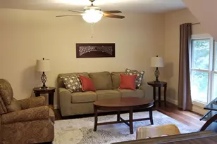 1045 Marquette St, Lasalle, IL 61301 - Photo 3