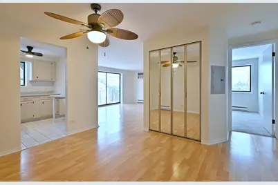 2333 N Neva Avenue #201, Chicago, IL 60707 - Photo 15