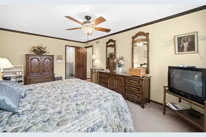 [Address not provided], Downers Grove, IL 60516 - Photo 33