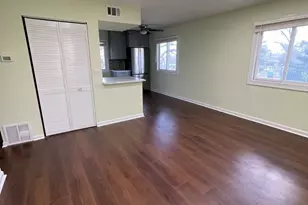 720 Barron Blvd, Grayslake, IL 60030 - Photo 7