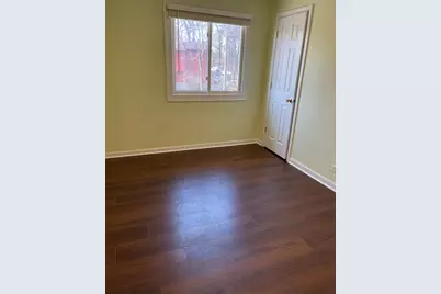 720 Barron Boulevard #D, Grayslake, IL 60030 - Photo 3